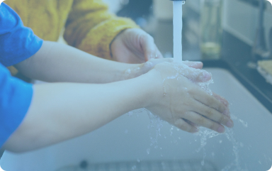 Agua limpia lavado manos